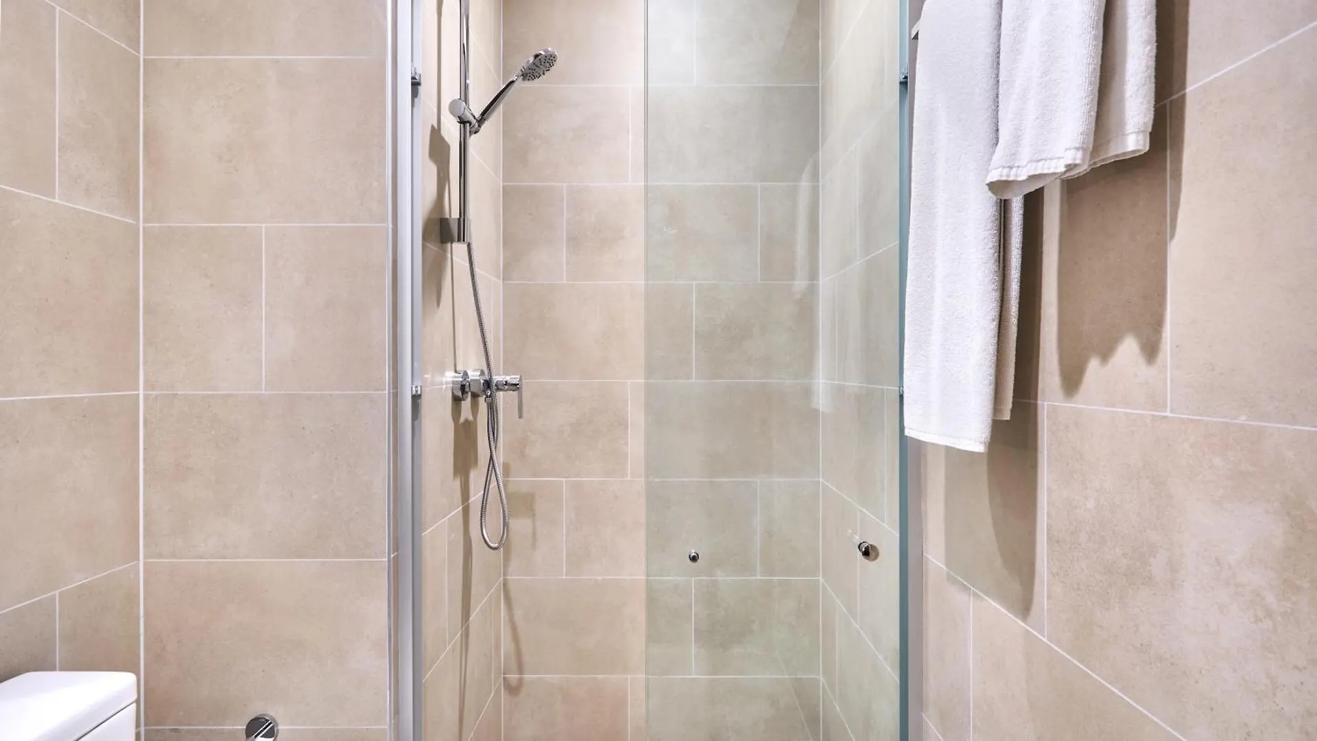 Stay By Latinem Luxury 1Br Holiday Home Cvra 901 Near Downtown Dubai